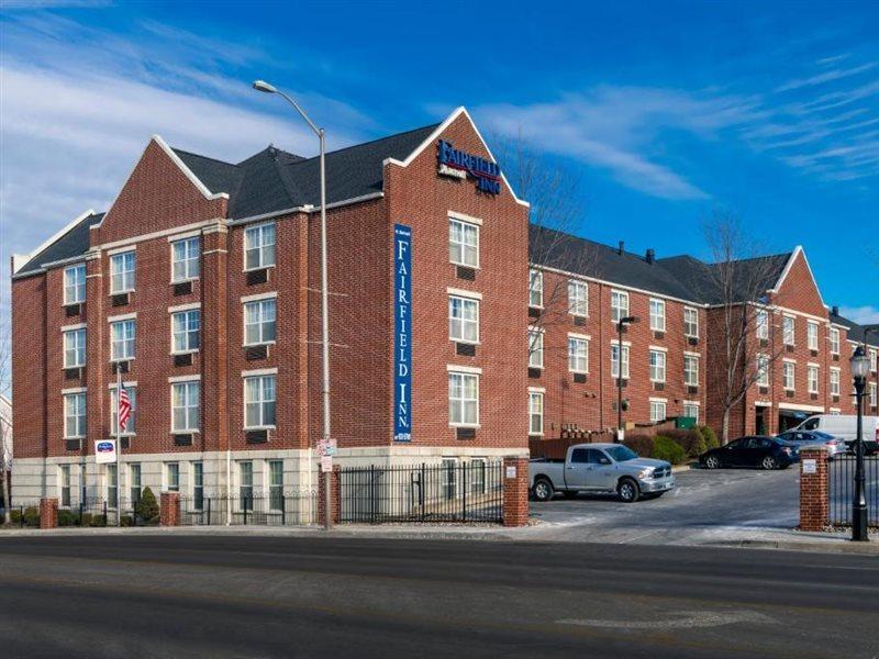 Fairfield Inn Kansas City Downtown/Union Hill Εξωτερικό φωτογραφία