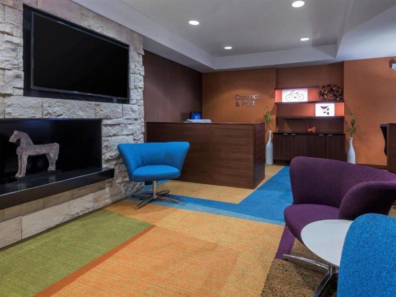 Fairfield Inn Kansas City Downtown/Union Hill Εξωτερικό φωτογραφία
