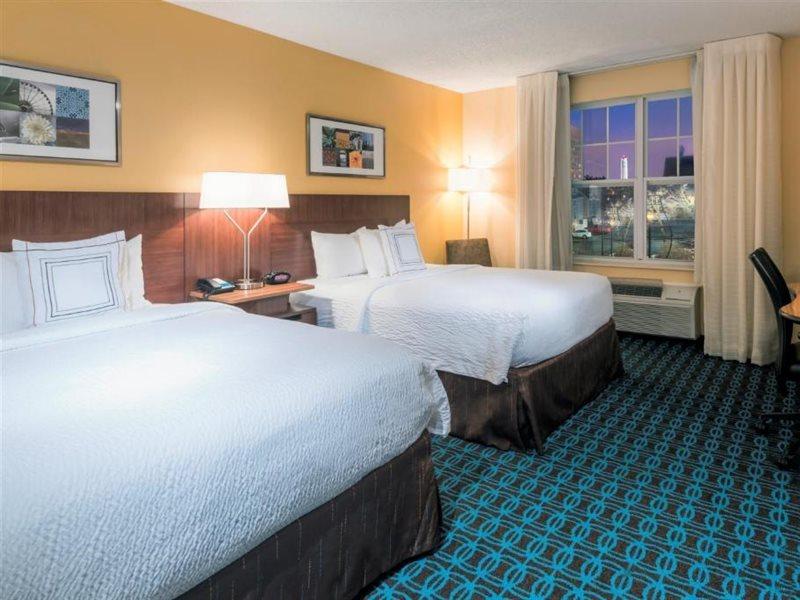 Fairfield Inn Kansas City Downtown/Union Hill Εξωτερικό φωτογραφία