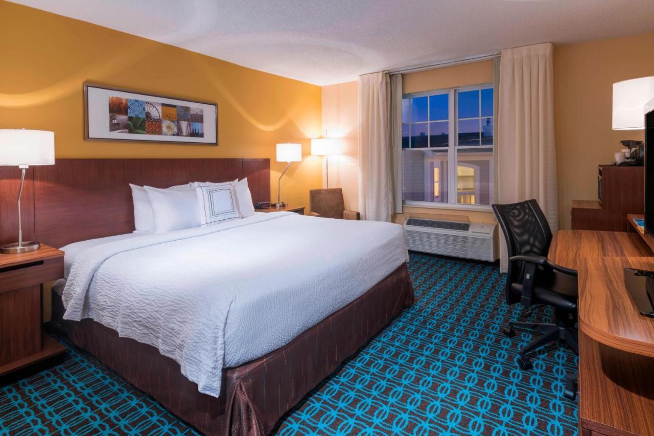 Fairfield Inn Kansas City Downtown/Union Hill Εξωτερικό φωτογραφία