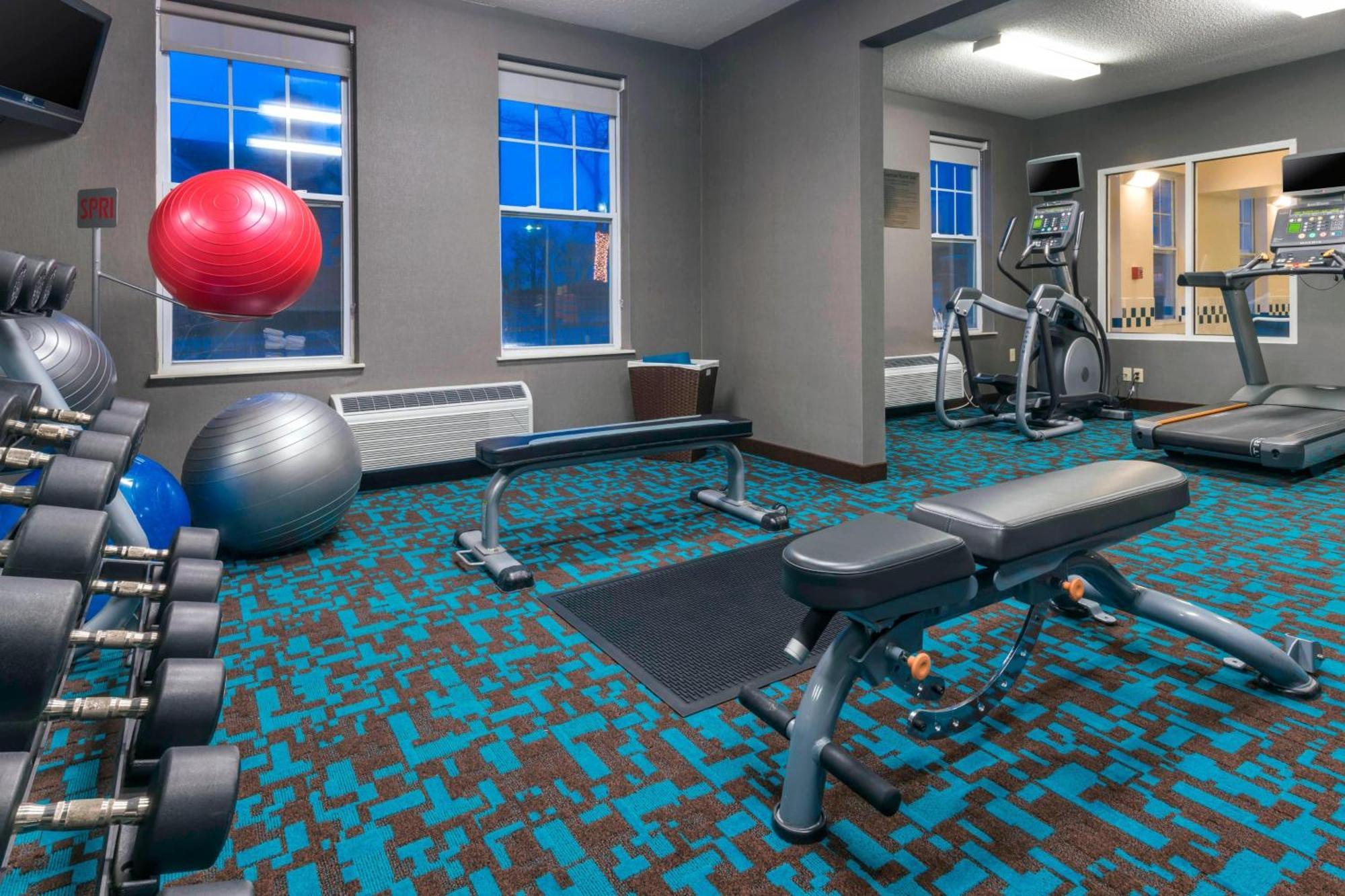 Fairfield Inn Kansas City Downtown/Union Hill Εξωτερικό φωτογραφία
