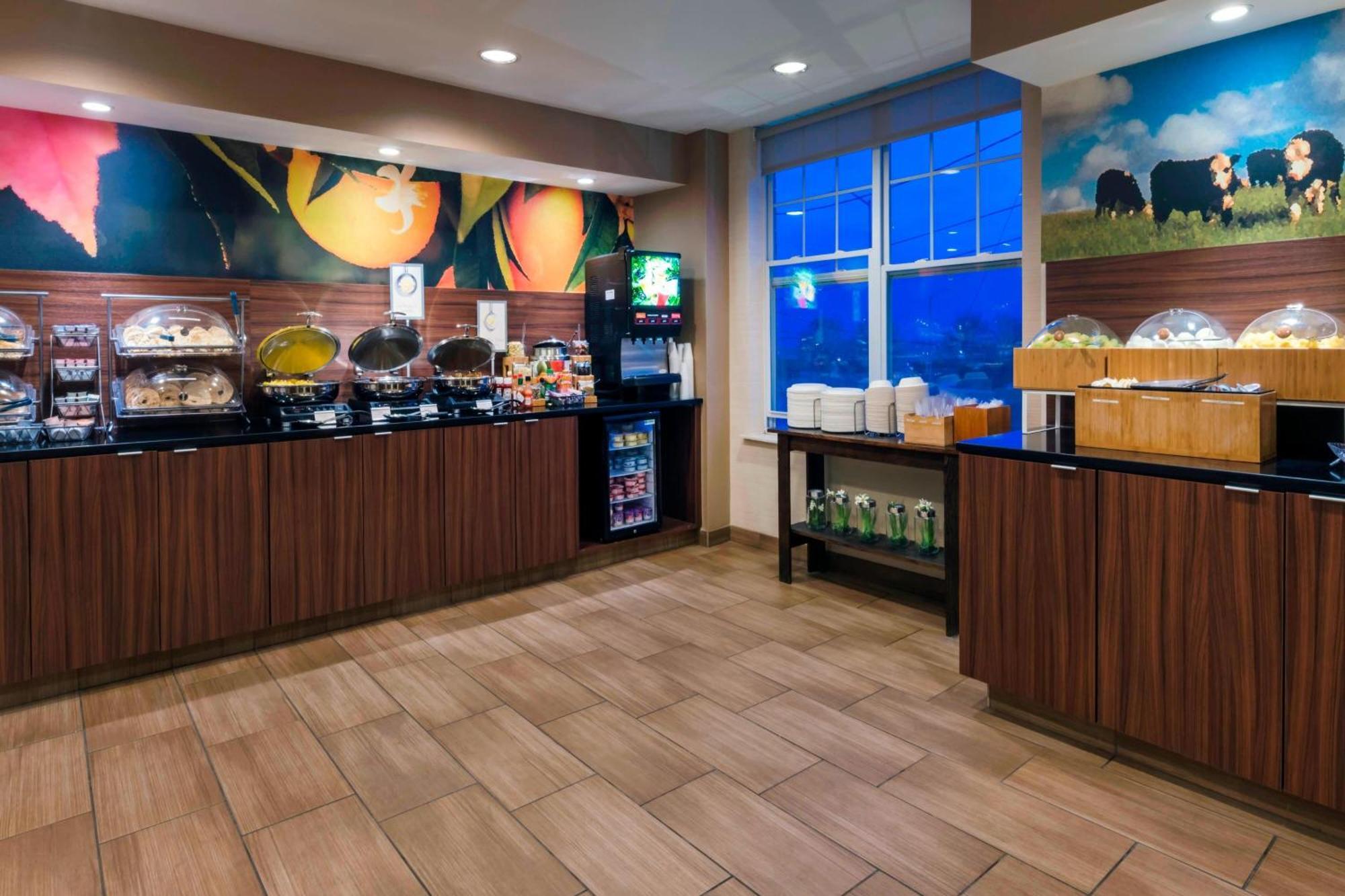 Fairfield Inn Kansas City Downtown/Union Hill Εξωτερικό φωτογραφία